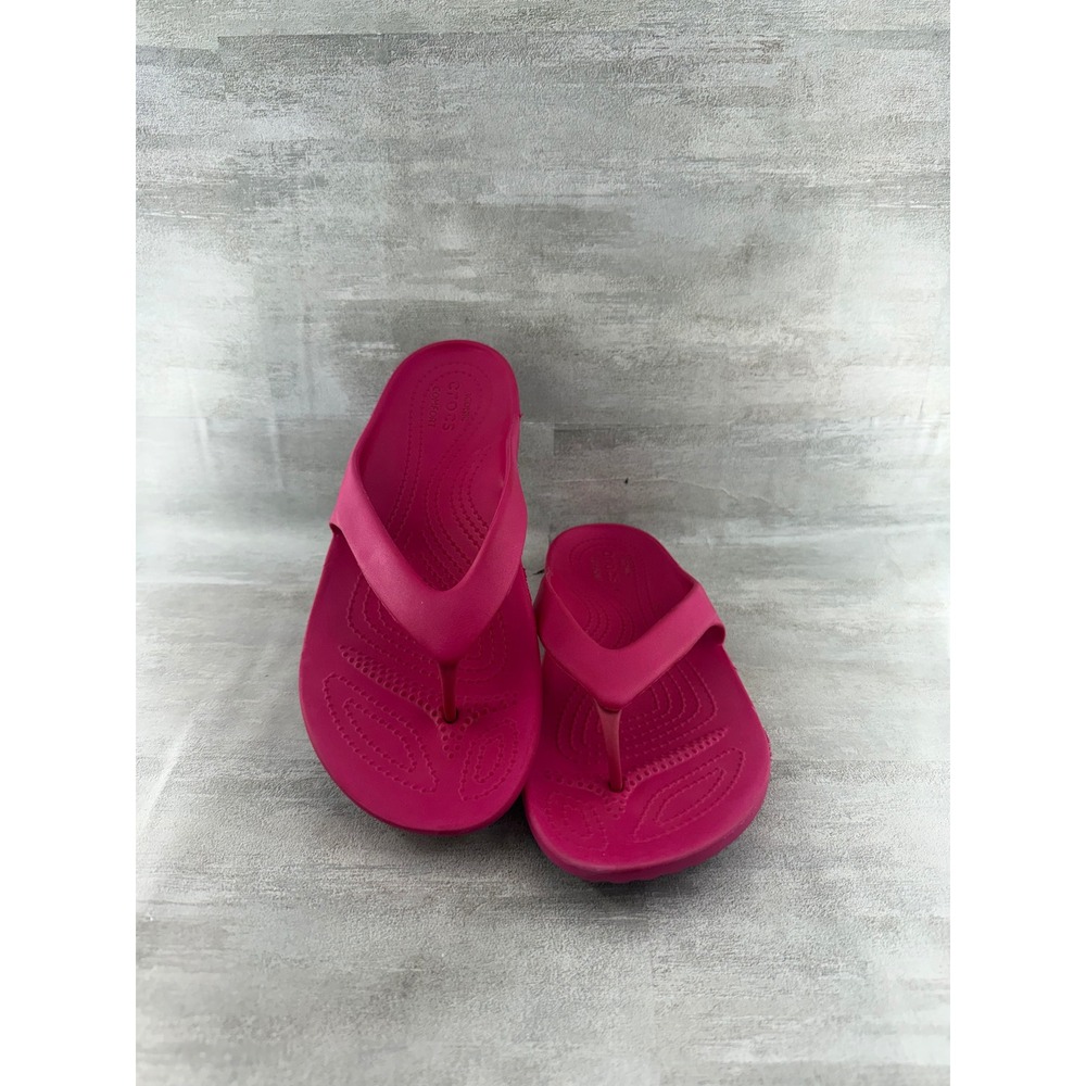 Crocs Kadee II Flip Flops Women Sz 8 Electric Pink Comfort Sandals 202492